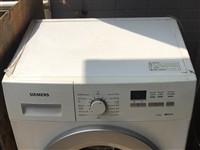 西门子6.5kg洗衣机,因为搬家太重,不想搬走,300元(需要自己上门自取)需要的可以联系我