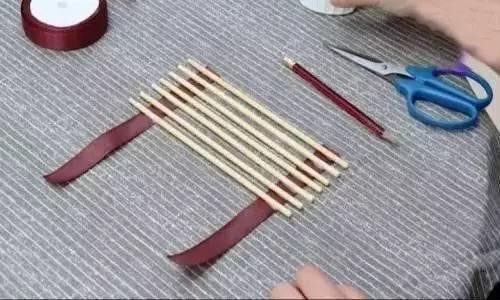 一次性筷子别扔了，改造一下放在厨房还有这用处，好看又实用！