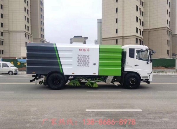 多功能清扫车价格道路清洁扫路车价格优惠