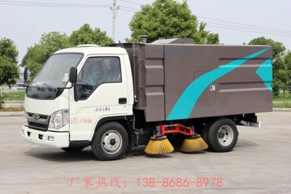 小区路面清扫车小型多功能扫路车市场价格