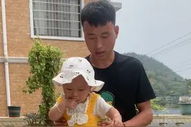 别人家的爸爸!湘西95后巧手爸爸用毛线为1岁女儿织生日蛋糕图片