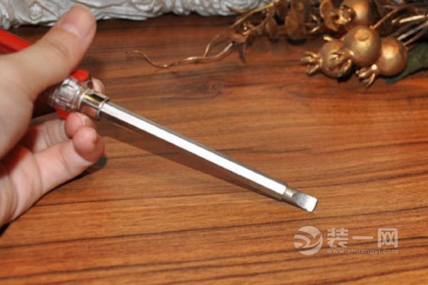 乌鲁木齐装修网支招家具破损修补术