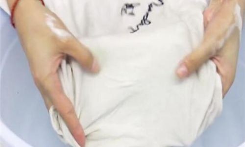 衣服染铁锈怎么洗掉妙招
