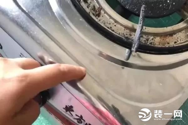 厨房灶台清洁图