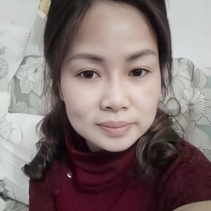 艳阳