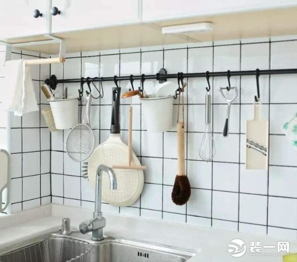 厨房挂杆效果图