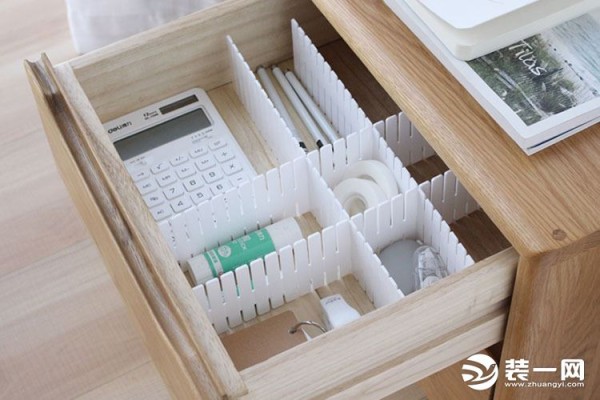  书桌整理收纳方案