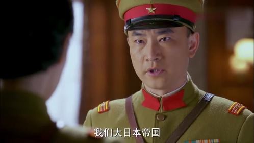 尖锋：女特务要干掉少帅，突然杀出一群奇兵，当着鬼子面救走少帅