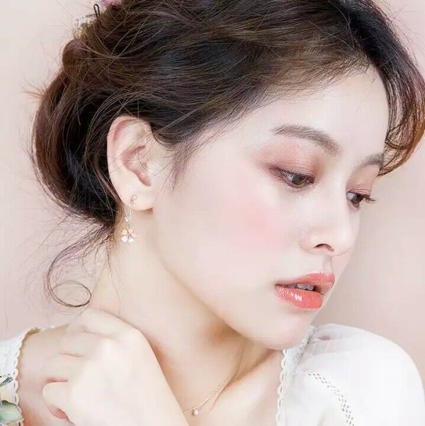 618给生活带来惊喜，精美配饰增加幸福