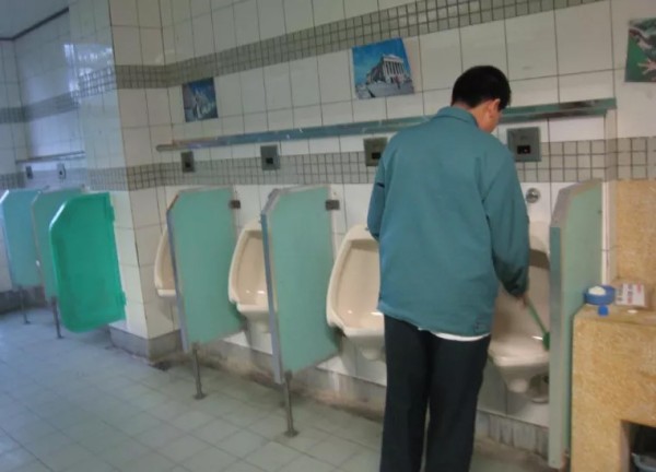 1b.jpg