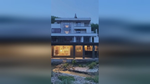 中秋小长假回乡下来玩一玩突然发现我家的农村自建房还是蛮好看的
