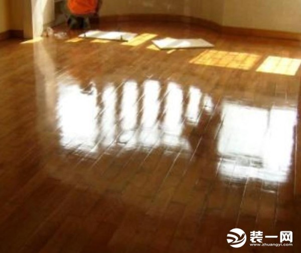 地板打蜡效果图