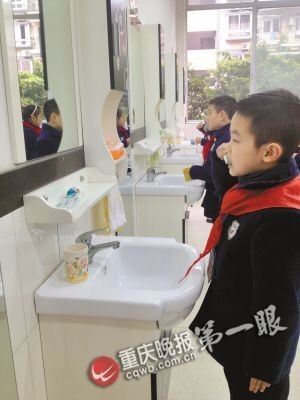 ▲小学生刷牙训练