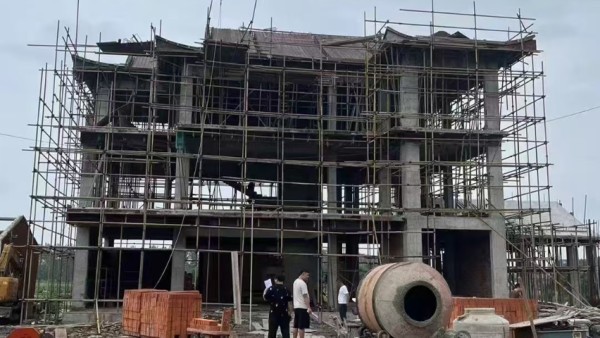 泰州叠拼别墅自建房翻新改建,自建房