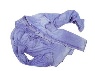 T社 衣服褪色怎么办?怎么避免衣服褪色