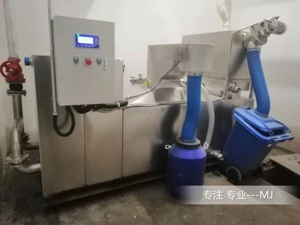 餐厨隔油提升一体式设备 油水分离器 地下餐厅全自动隔油提升设备