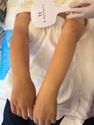 在她的眼皮底下，居然悄悄白了！！