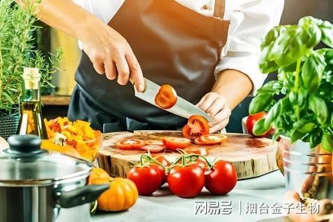 药食同源产品如何将厨房变为养生保健的“第一现场”
