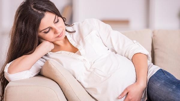 孕妇每个阶段需要补充哪些营养品