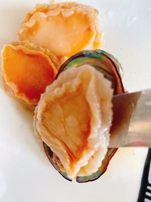 《鲍鱼料理》和风矶煮鲍鱼夏天干杯下酒菜拒绝❌咬橡皮鲍鱼,日式无油清爽风极简步骤厨房小白轻松上手的做法 步骤2