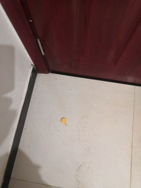 亿奇生活墙壁无痕挂钩