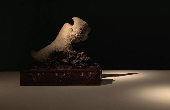 《羽化成龙》 陈炉石 89×35×78cm 倪国强