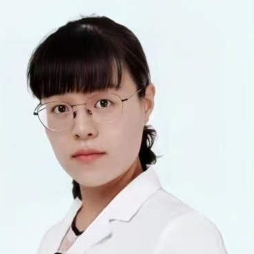 荣莹