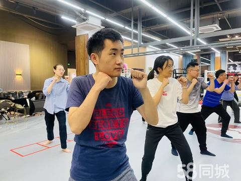 豪帅搏击健身（杭州）·打拳只为遇见更好的自己，杭州文豪武杰搏击健身俱乐部欢迎您！提供上门私教