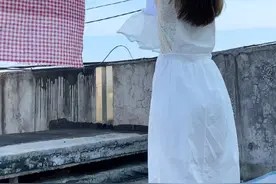 衣服这样晾,就等着生病吧,90%的人都做错了,现在知道还不晚!图片