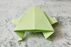 儿童趣味手工,青蛙折纸教程图解,简单易学图片