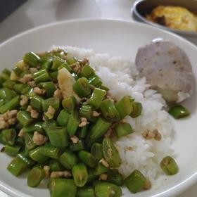 早餐•2025年6月10日