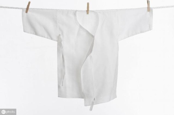 熨衣服 怎么才能更好的没有褶皱 干净整洁？