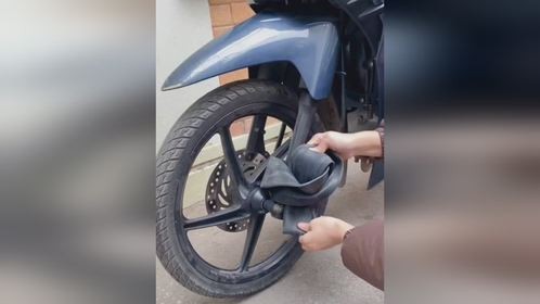 如何在不拆卸轮胎的情况下，快速更换全新的内胎