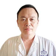 龚洋