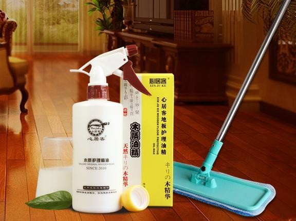 不拆纱窗的清洁方法，尤其第三种方法效果很好，一张旧报纸就行