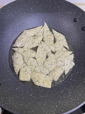 七夕苏式巧果——中式茶点和甜品(六十九)的做法 步骤6