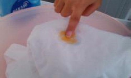 衣服上的油渍怎么清除