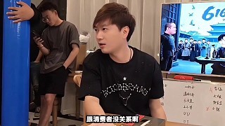 1995苏苏狂骂消费者,惹怒大哥找小酷讨公道!