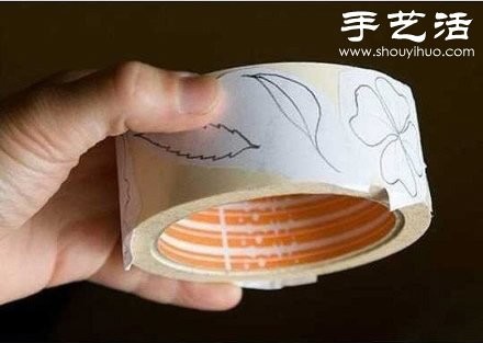 玻璃瓶变废为宝手工制作精致花瓶 - www.shouyihuo.com