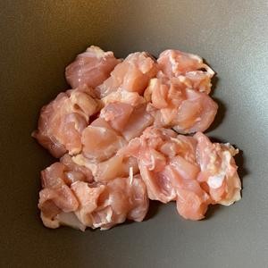 【白种元的料理秘籍】餐馆级鸡肉盖饭 식당에서 파는 닭고기 덮밥的做法 步骤1