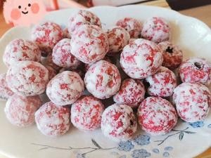 巧妇手中的【挂霜山楂】的做法 步骤3