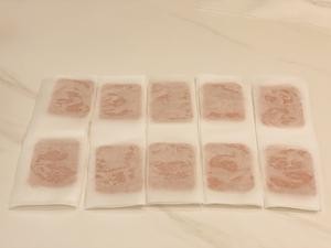 这大概是我见过的最强火腿片保存方法!的做法 步骤6