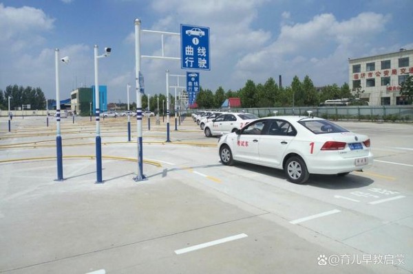 驭风启航学车之旅，学习驾校知识，为您的安全保驾护航-有驾