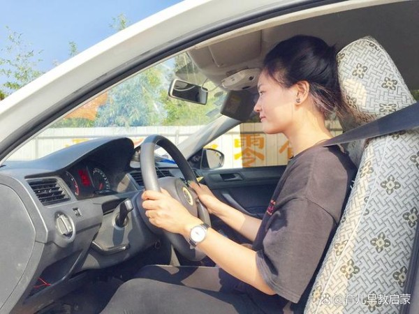 驭风启航学车之旅，学习驾校知识，为您的安全保驾护航-有驾