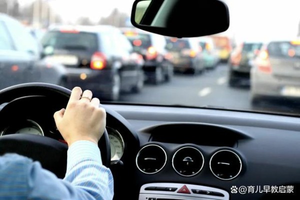 驭风启航学车之旅，学习驾校知识，为您的安全保驾护航-有驾