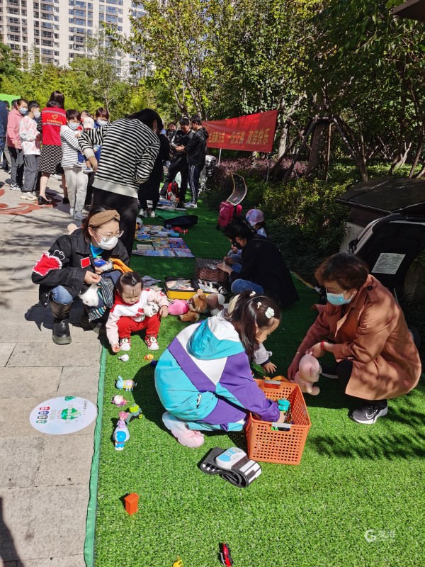 助力低碳循环！青岛这个每周一次的易物集市，在居民中“火出圈”
