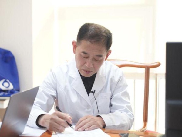 魏斌主任谈耳鸣耳朵嗡嗡响竟是脏腑在求救？中医解析三大致病根源