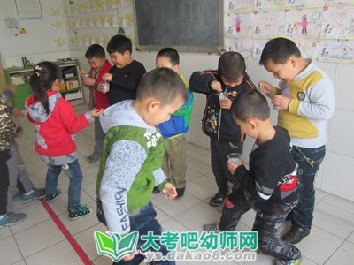 大班美术教案：旧鞋DIY教案及教学反思配图三