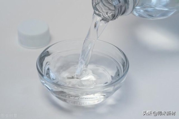 鞋柜臭怎么办 教你除臭方法视频 鞋柜臭怎么办 教你除臭方法图片(图3)