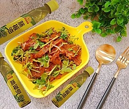 冷酷(凉拌牛肉)居家#豪吉藤椒油真香来袭#的做法